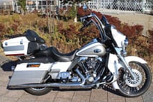 2009 FLHTCU